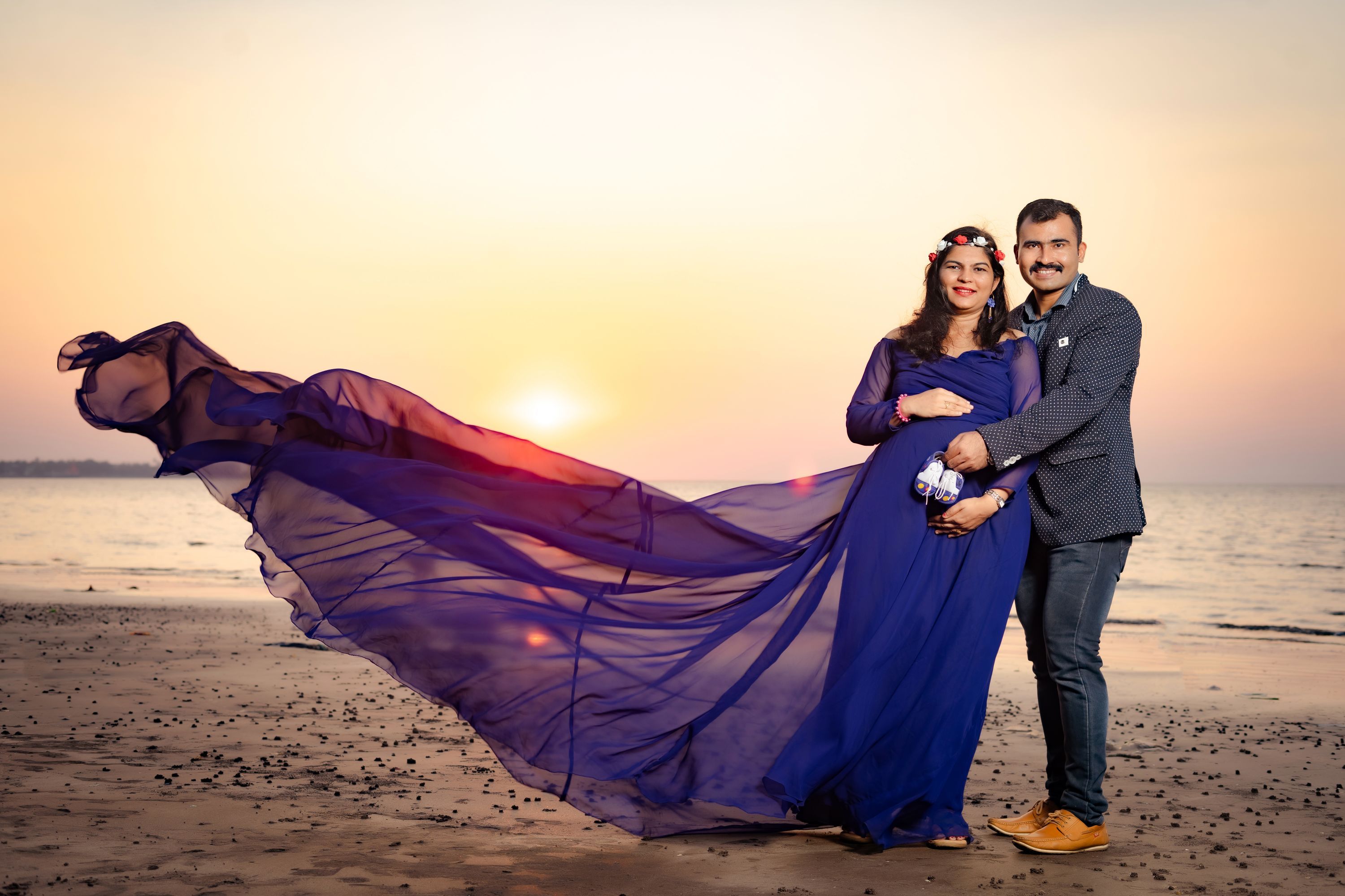 Sunset maternity photography